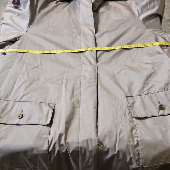 Champagne Rain Jacket Size 18 - Picture 10 of 11